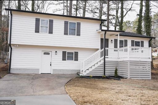 1817 Sw Merry Oak Rd, Marietta GA 30008 Home for Sale